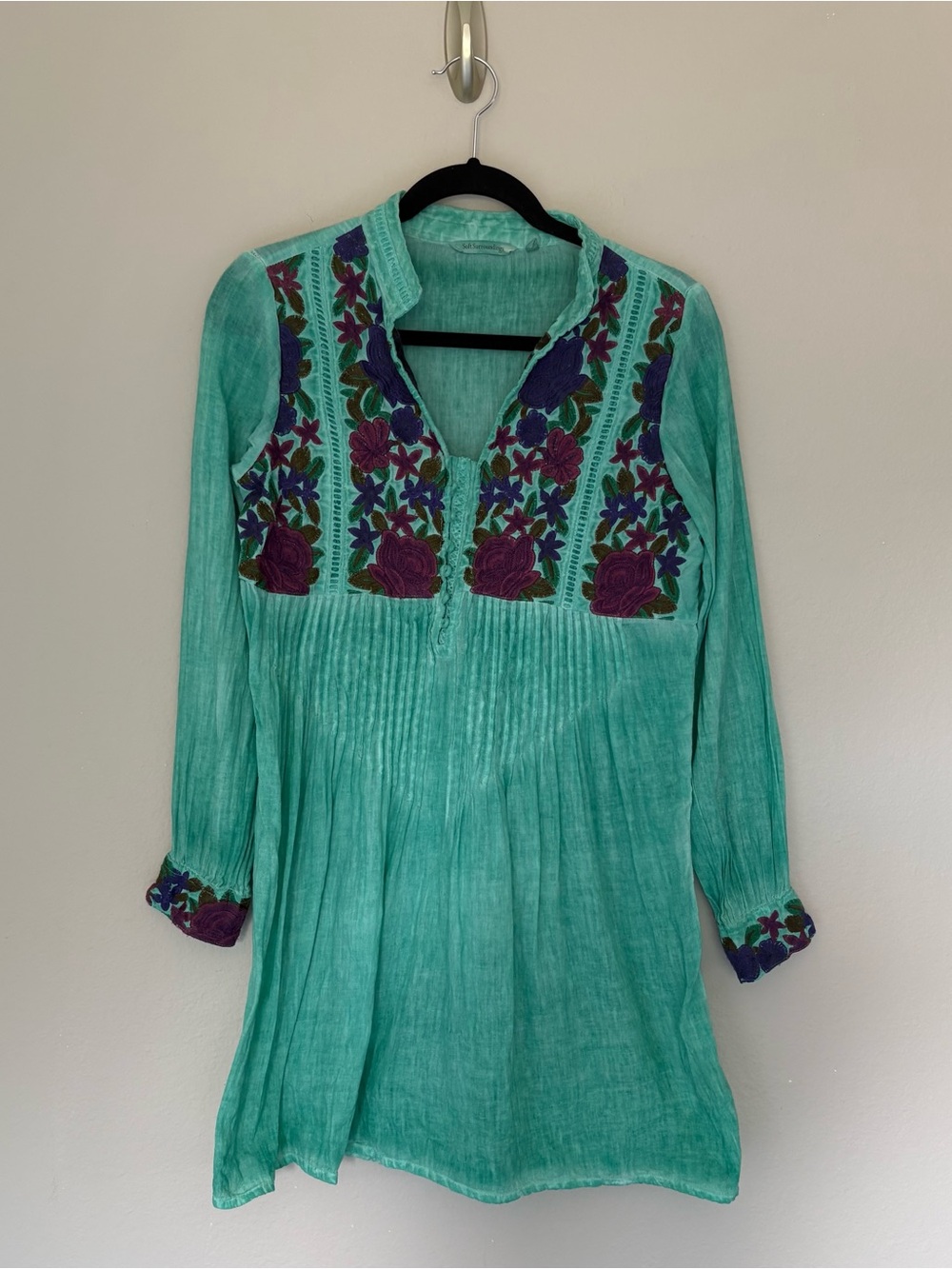 Soft Surroundings Green Embroidered Floral Tunic Top Dress Long Sleeve Boho XS